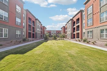 Lush Green Outdoor at The Maddox Luxury Apartment Homes, Buckeye, AZ